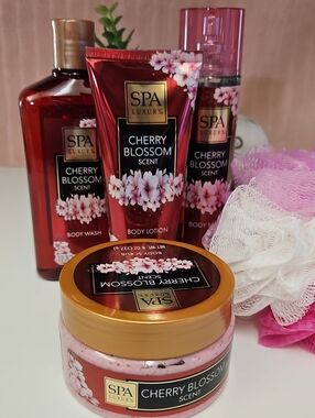 SPA LUXURY CHERRY BLOSSOM BATH & BODY 5 PCS SET